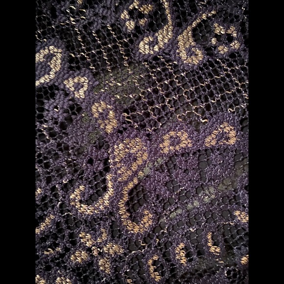 Lace black tank top - Picture 4 of 4